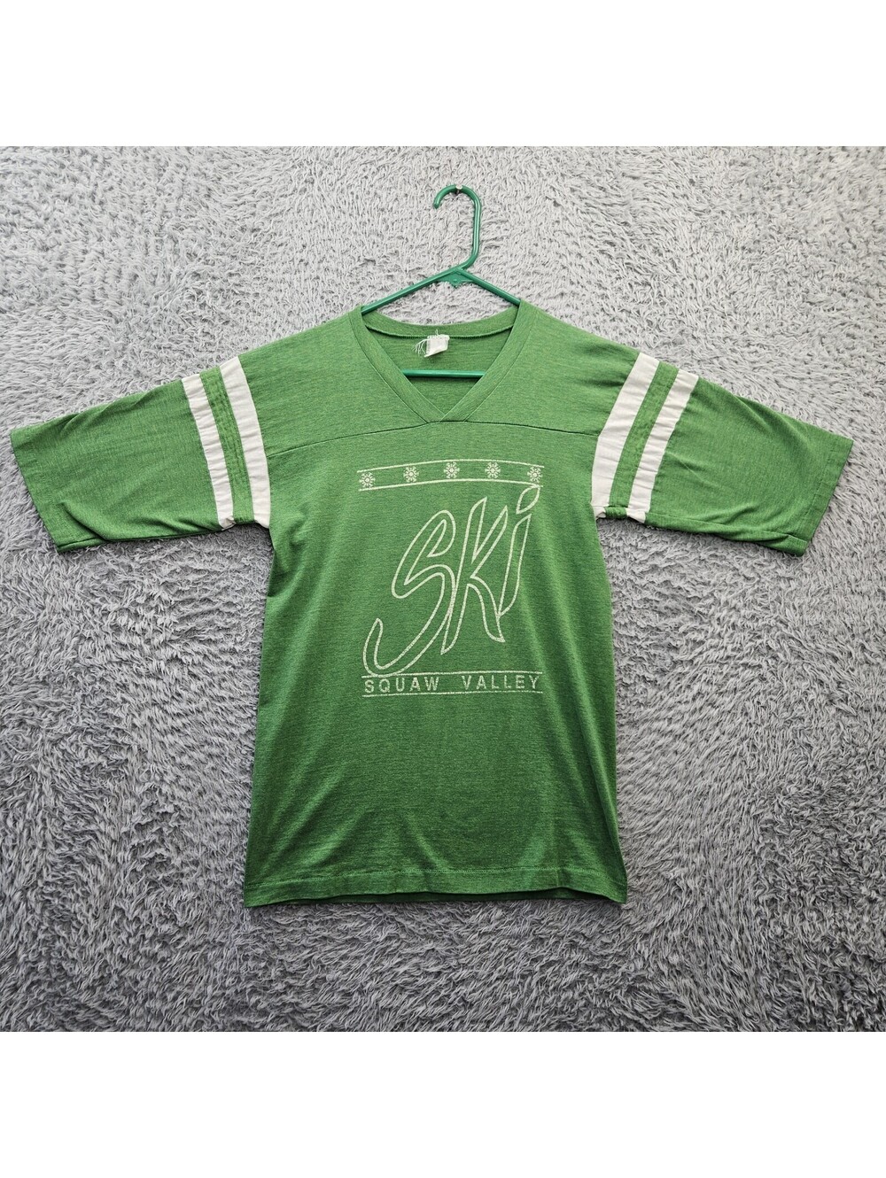 Vintage 60s T Shirt Ski Squaw Valley Tahoe California (Olympic Valley) Small